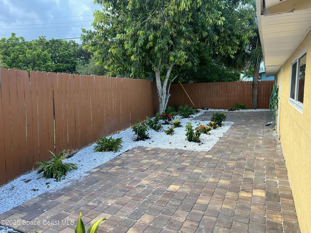 6409 Ridgewood Avenue, Cocoa Beach, FL 32931