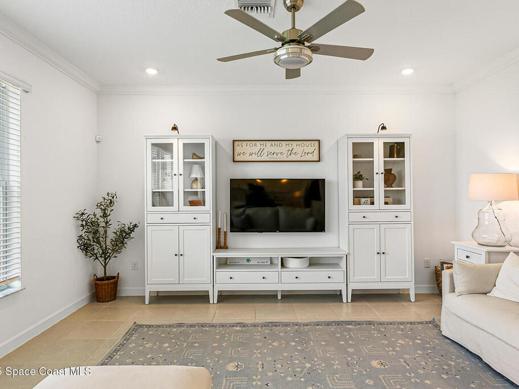 743 Veridian Circle, Palm Bay, FL 32907