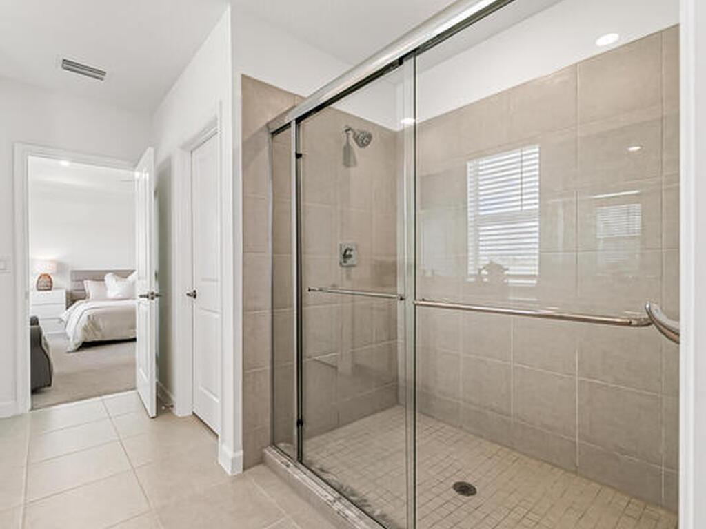 743 Veridian Circle, Palm Bay, FL 32907