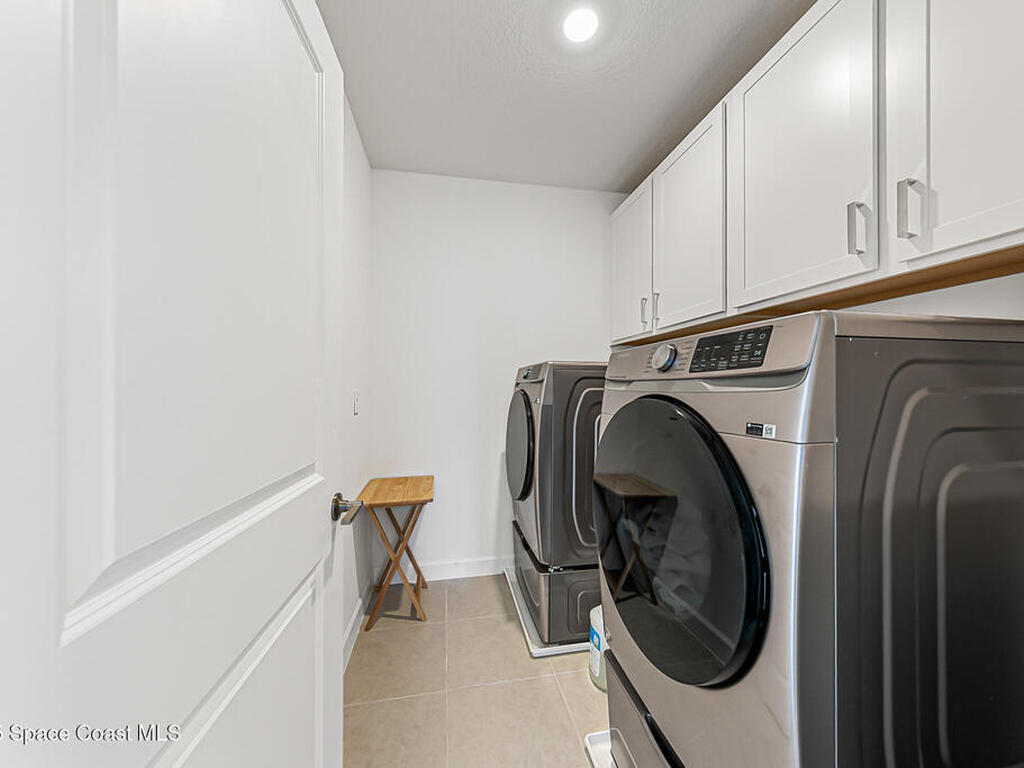 743 Veridian Circle, Palm Bay, FL 32907