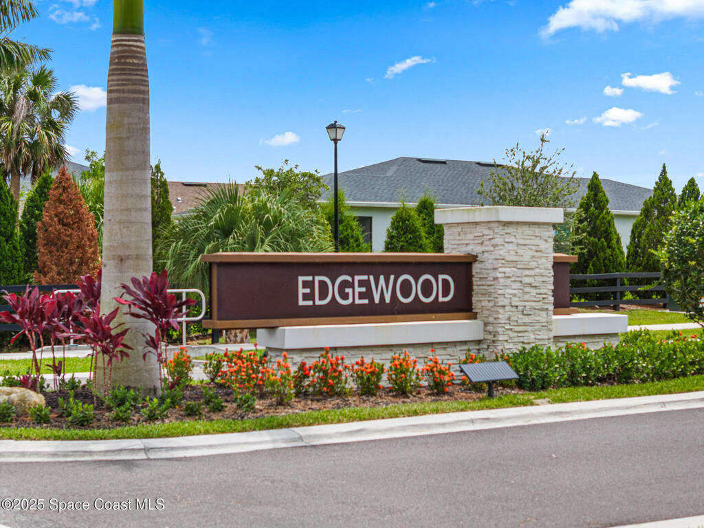 743 Veridian Circle, Palm Bay, FL 32907