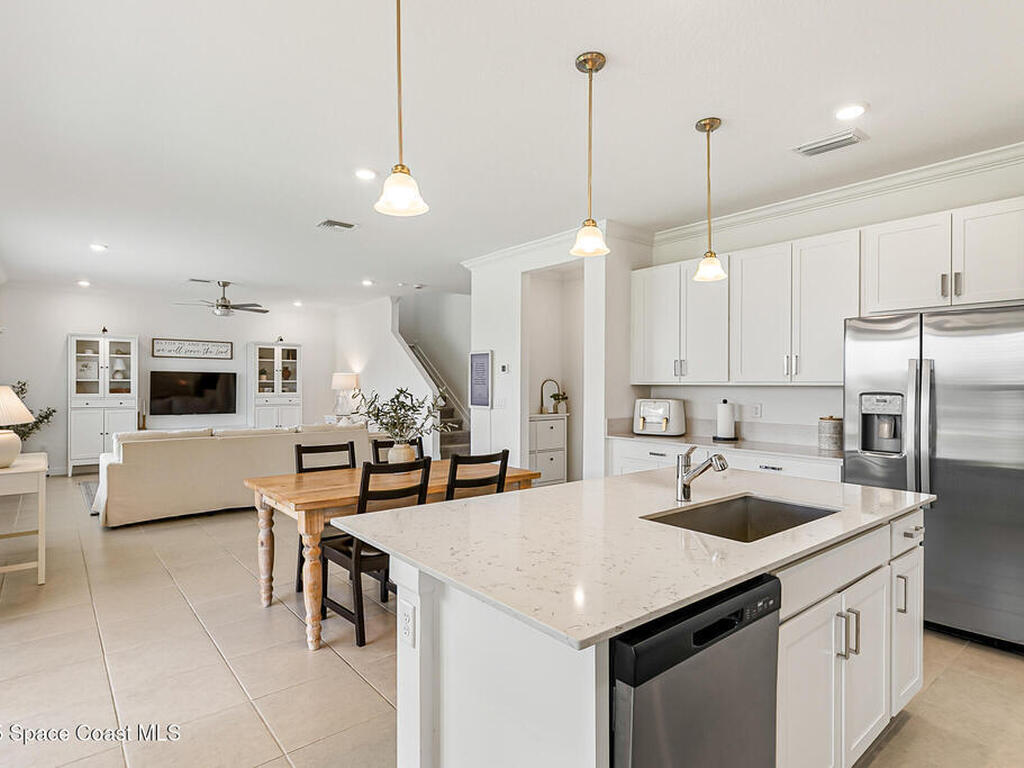 743 Veridian Circle, Palm Bay, FL 32907