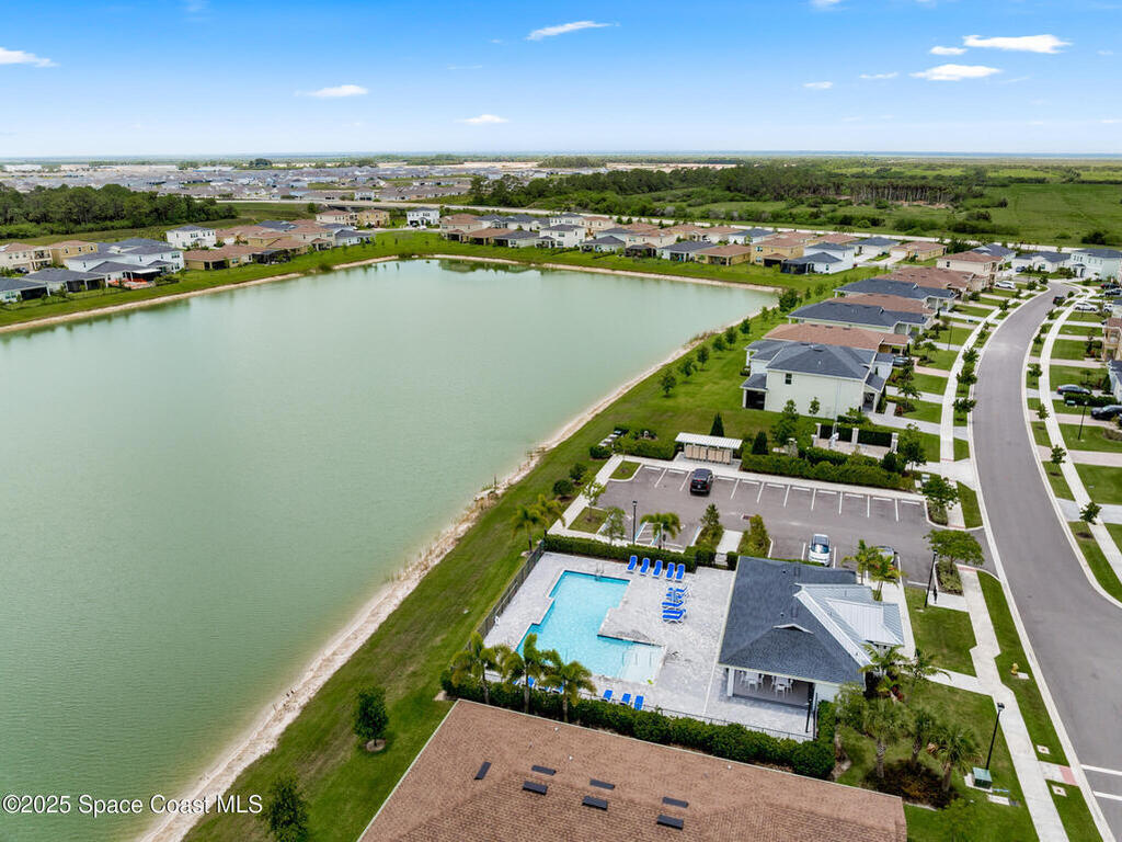 743 Veridian Circle, Palm Bay, FL 32907