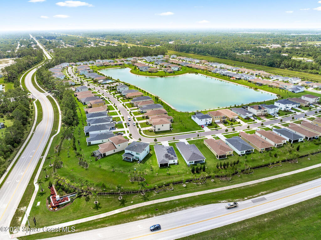 743 Veridian Circle, Palm Bay, FL 32907