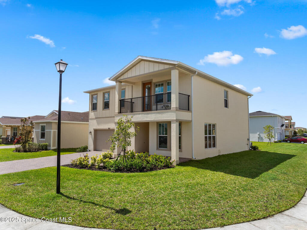 743 Veridian Circle, Palm Bay, FL 32907