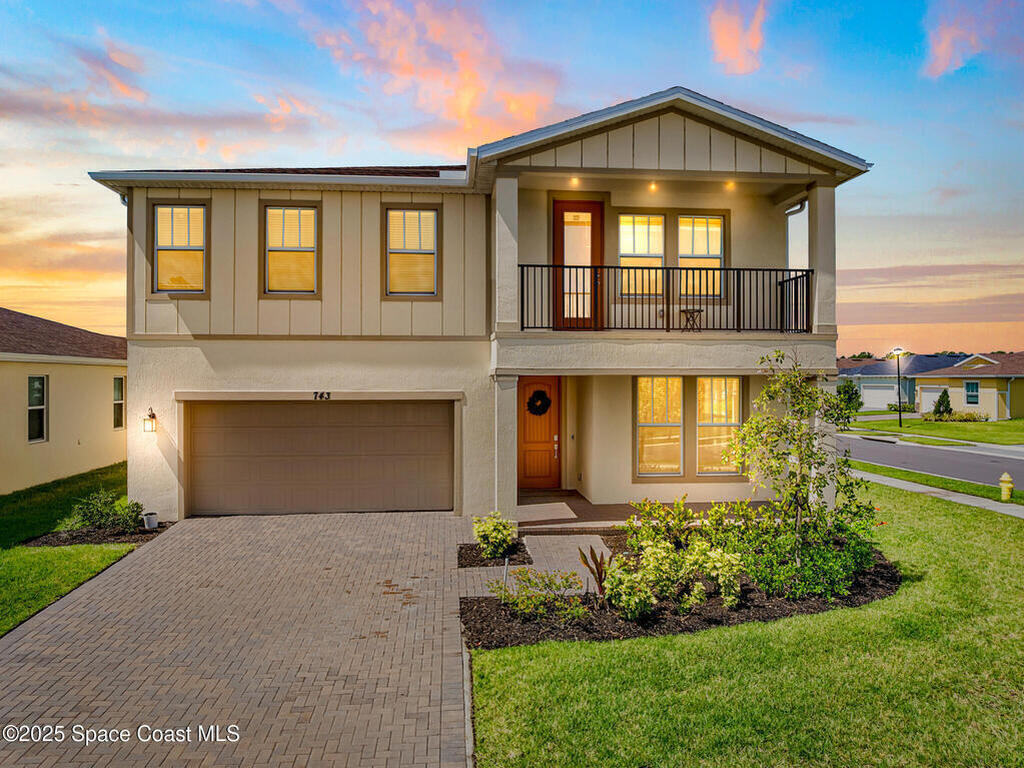 743 Veridian Circle, Palm Bay, FL 32907