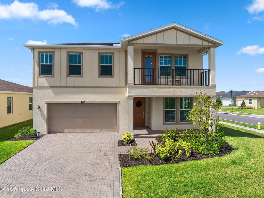 743 Veridian Circle, Palm Bay, FL 32907