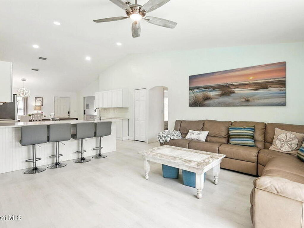 1322 Earl Drive, Merritt Island, FL 32952
