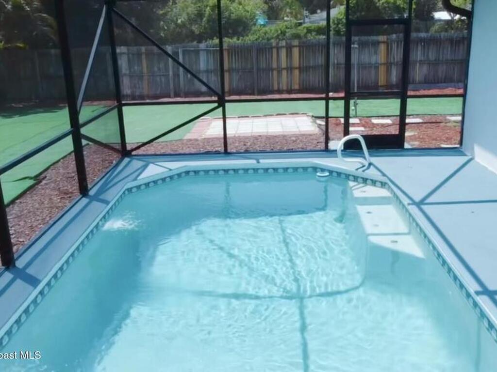 1322 Earl Drive, Merritt Island, FL 32952