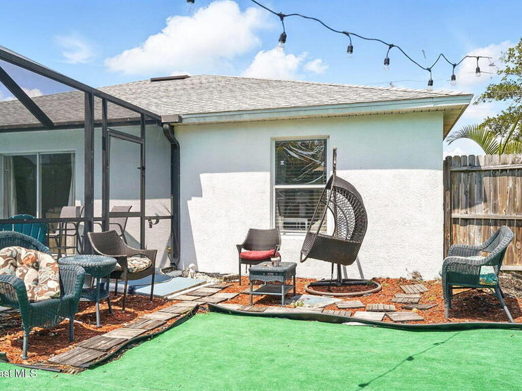 1322 Earl Drive, Merritt Island, FL 32952