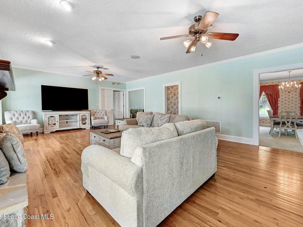 5150 Gentry Oaks Place, St. Cloud, FL 34772