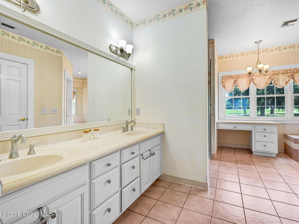 5150 Gentry Oaks Place, St. Cloud, FL 34772