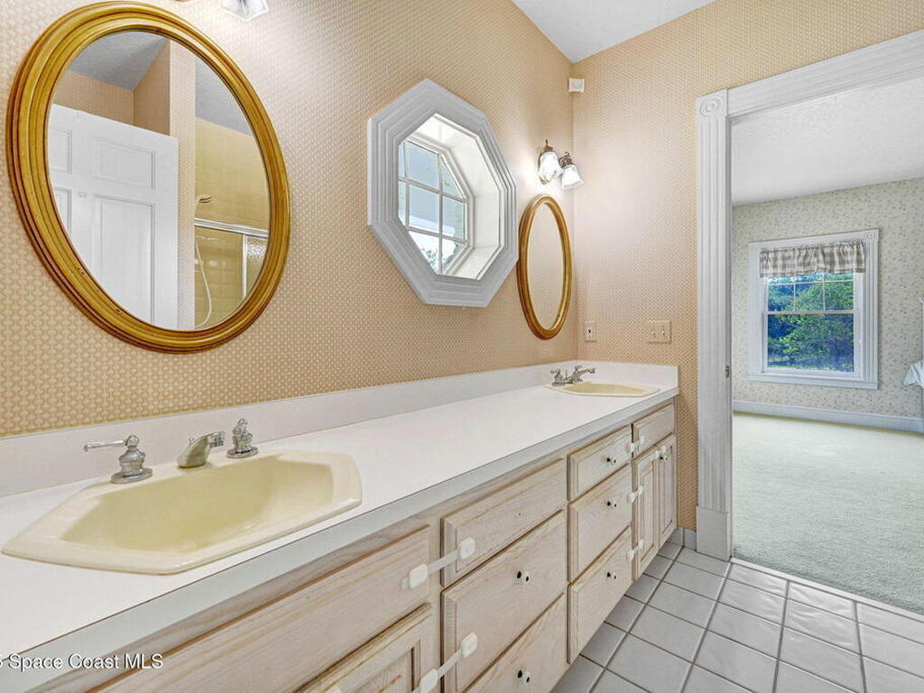 5150 Gentry Oaks Place, St. Cloud, FL 34772