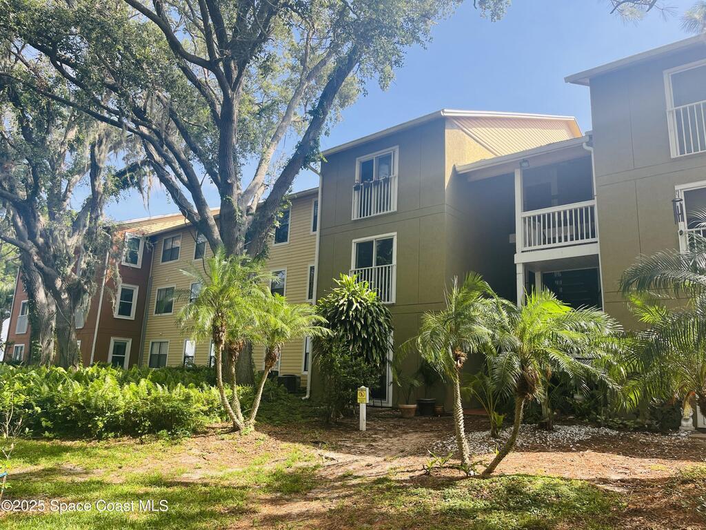 225 S Tropical Trail, Merritt Island, FL 32952