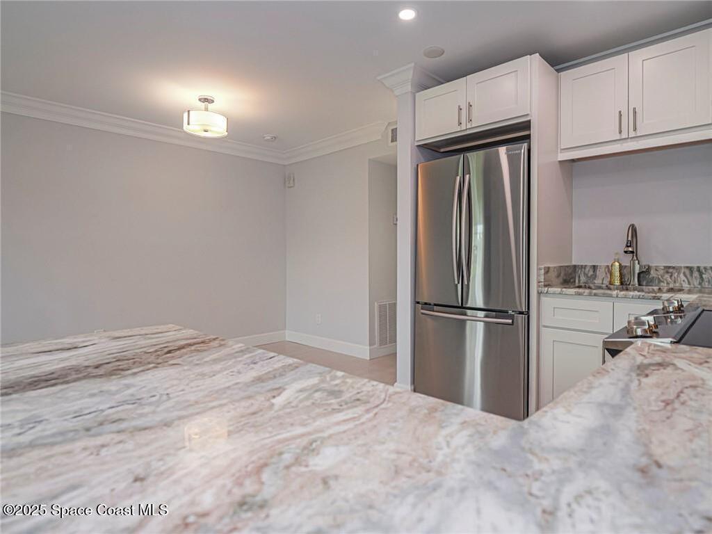 97 Springlake Drive, Vero Beach, FL 32962