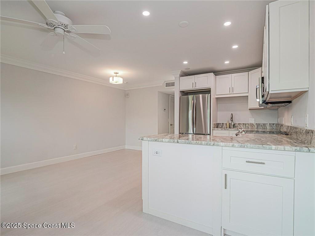 97 Springlake Drive, Vero Beach, FL 32962