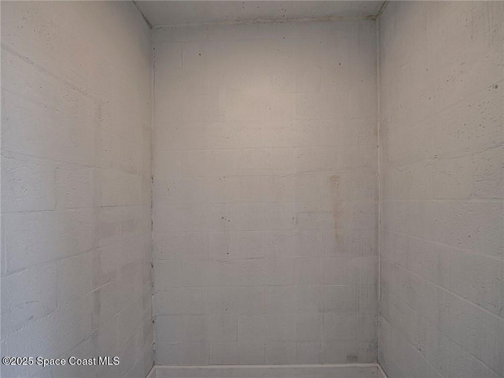 97 Springlake Drive, Vero Beach, FL 32962