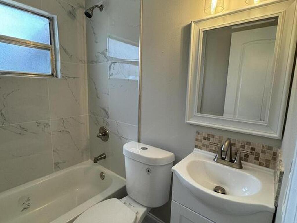 711 Sara Jane Lane, Merritt Island, FL 32952