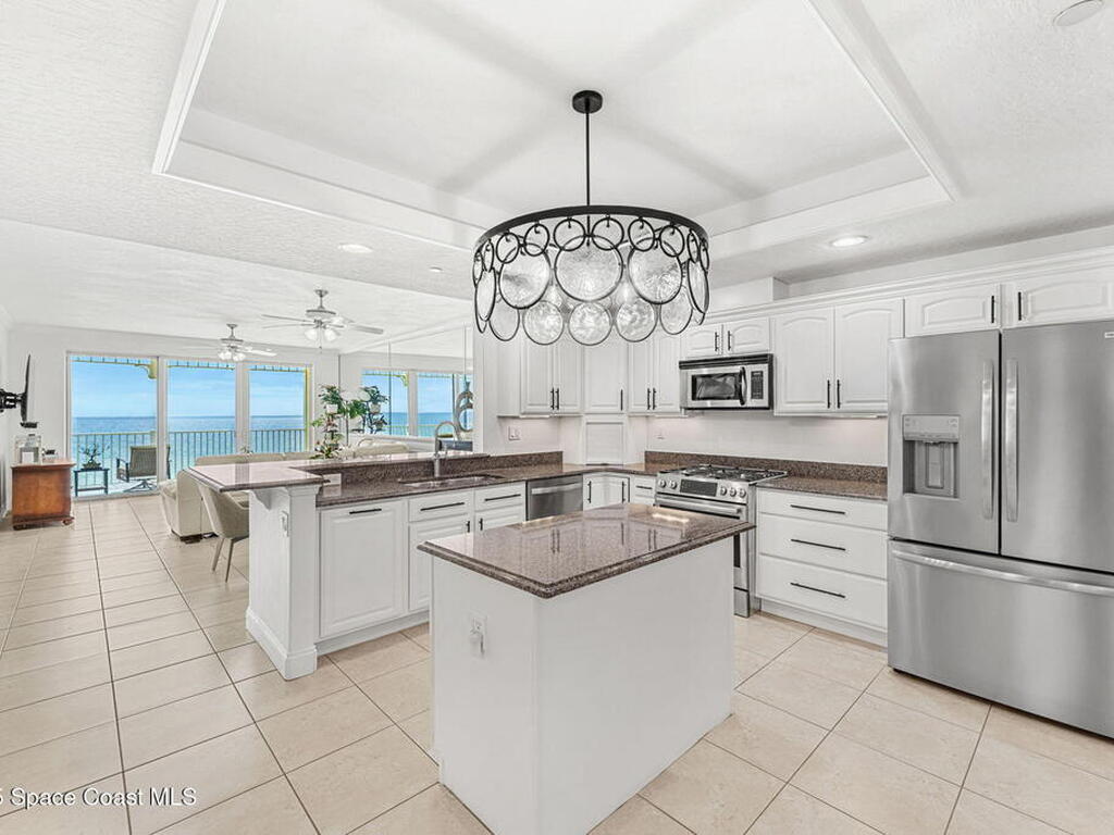 505 S Miramar Avenue, Indialantic, FL 32903