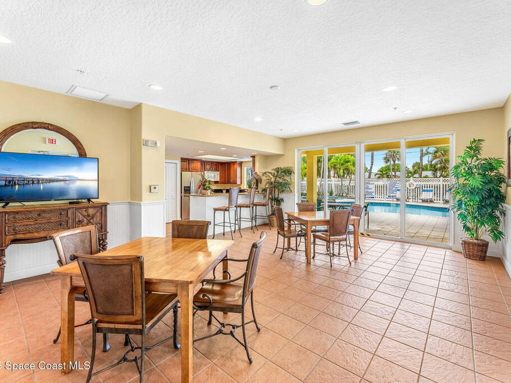 505 S Miramar Avenue, Indialantic, FL 32903