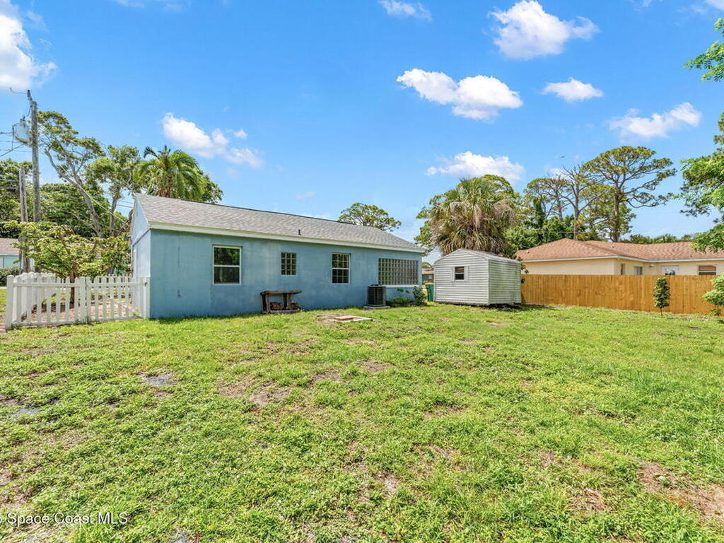 1254 Lynne Drive, Merritt Island, FL 32952