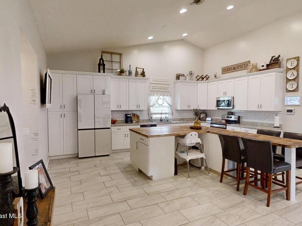 12750 79th Street, Fellsmere, FL 32948