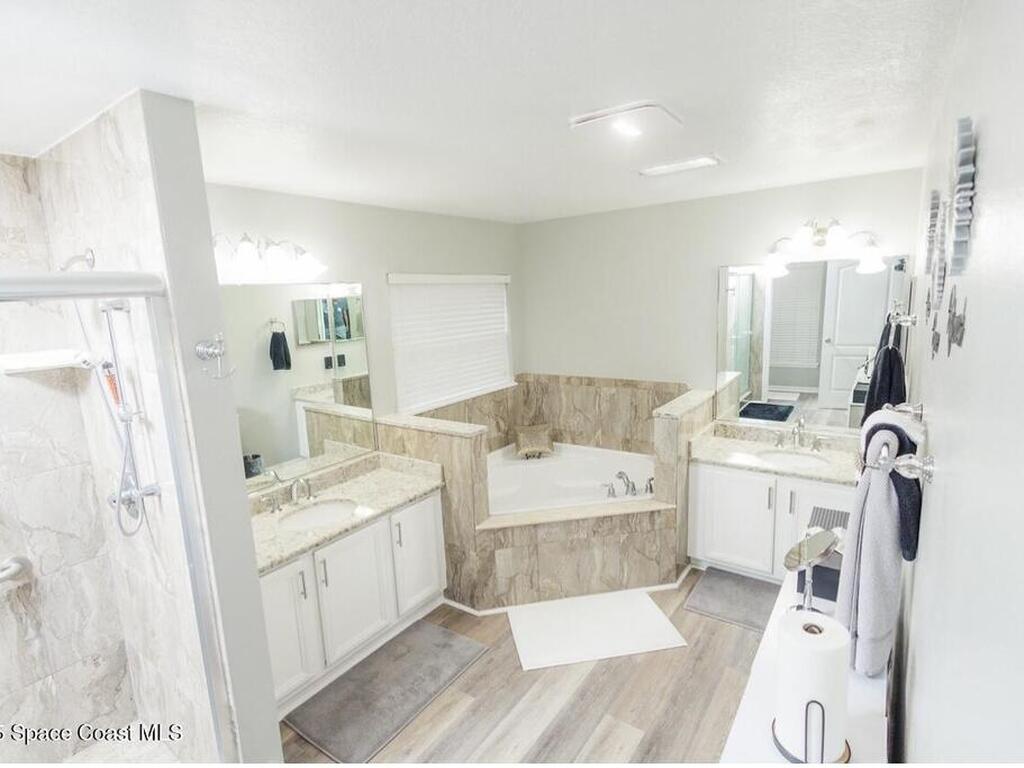 4126 Fitzroy Reef Drive, Mims, FL 32754