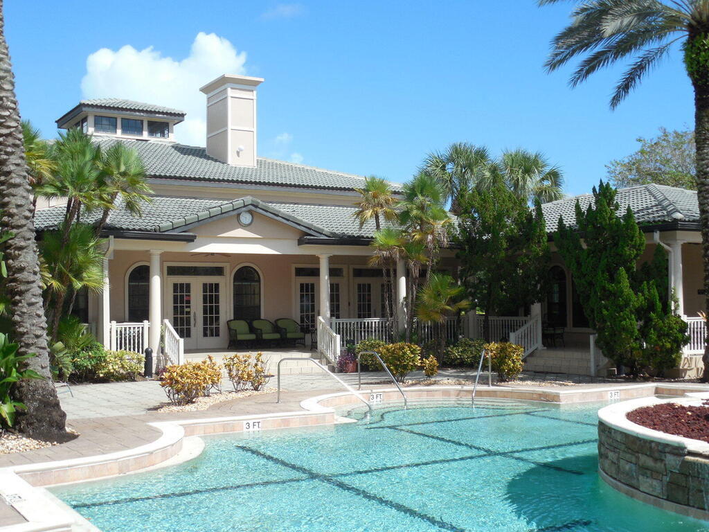 6460 Borasco Drive, Melbourne, FL 32940