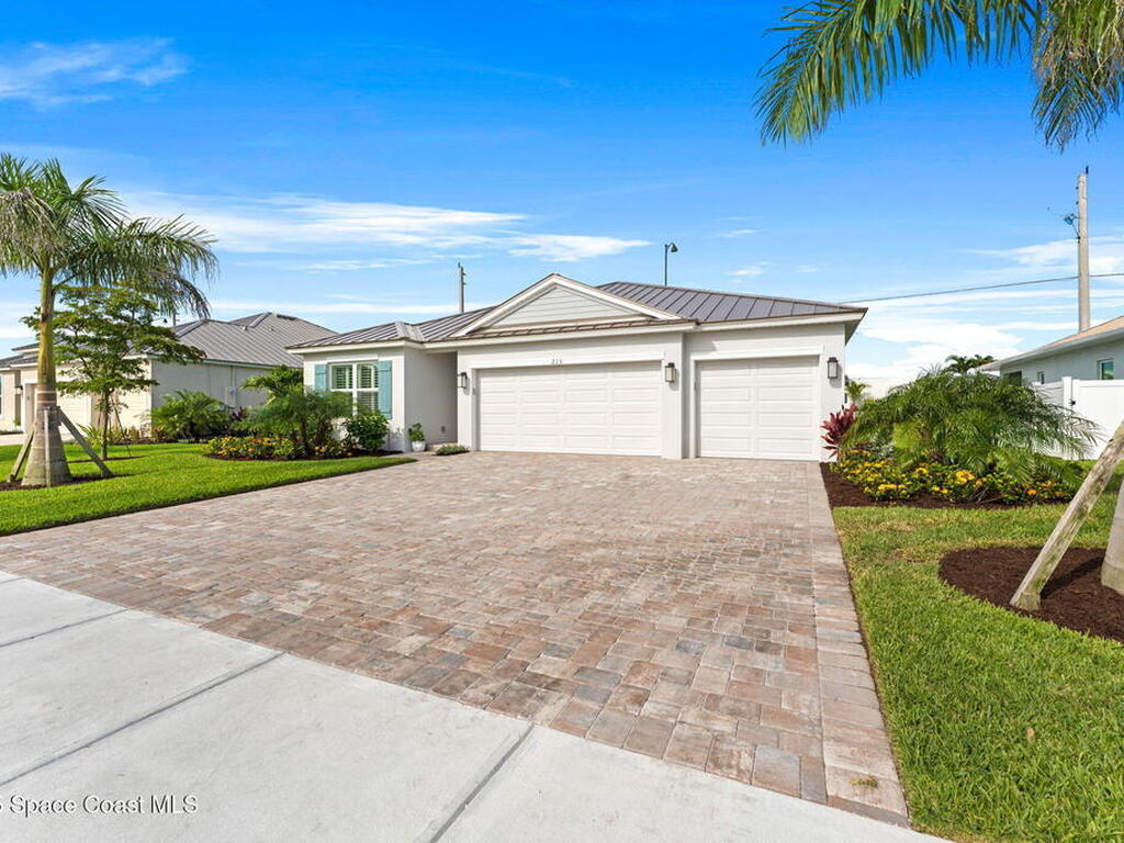 215 First Light Circle, Cocoa, FL 32922
