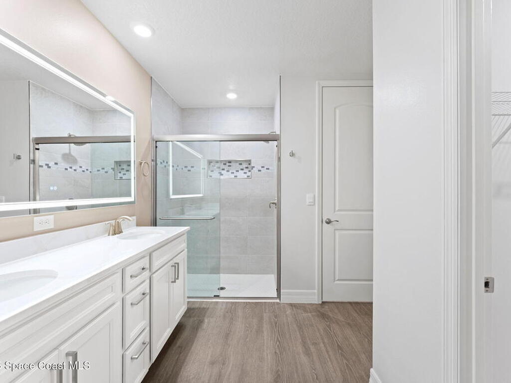 215 First Light Circle, Cocoa, FL 32922