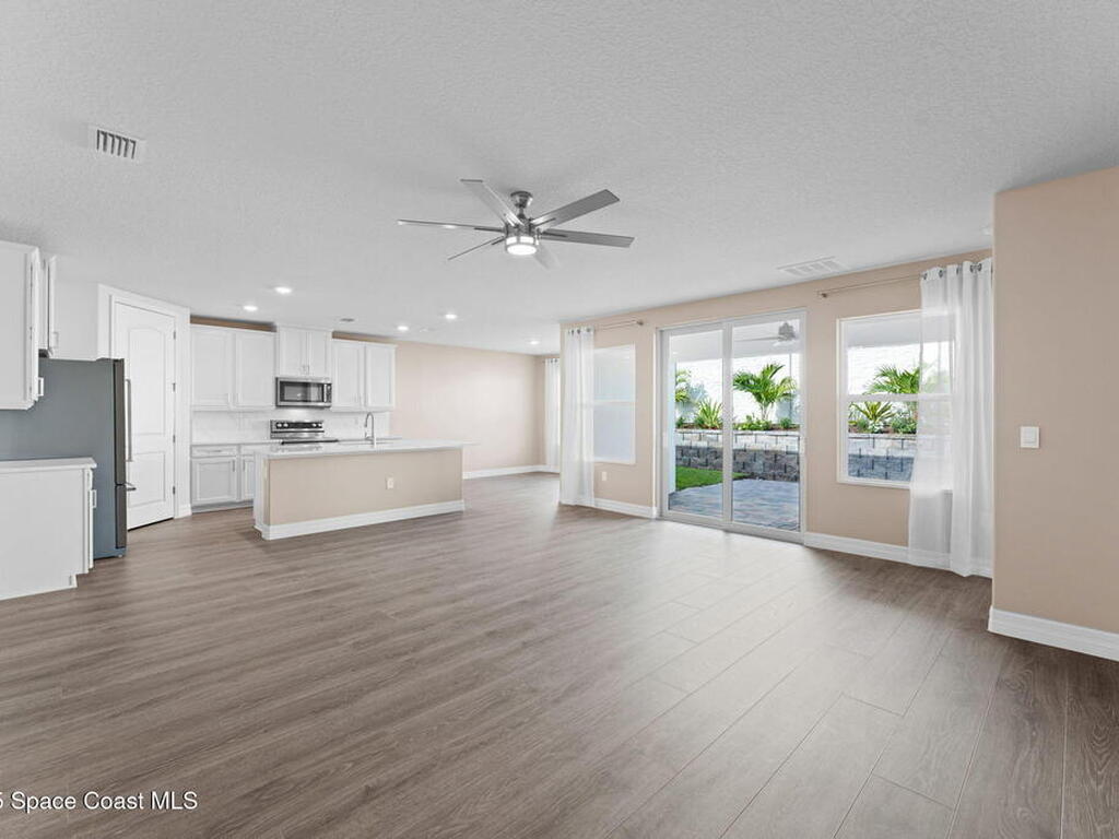 215 First Light Circle, Cocoa, FL 32922