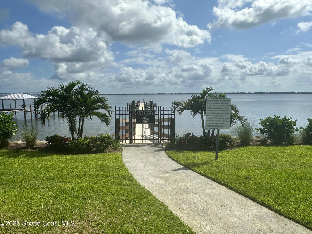 215 First Light Circle, Cocoa, FL 32922