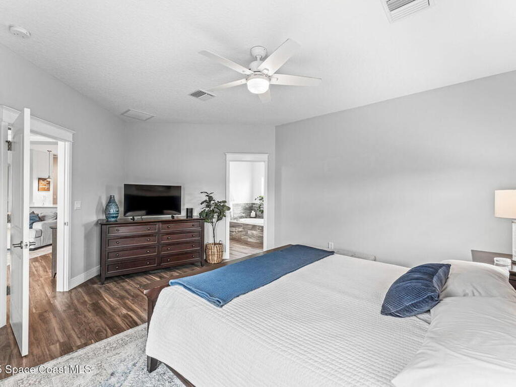 1649 Tullagee Avenue, Melbourne, FL 32940