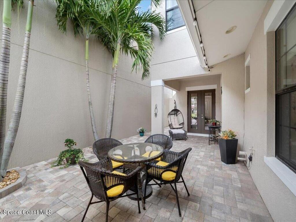 8660 Napolo Drive, Melbourne, FL 32940