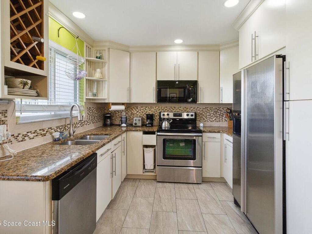 2524 Albion Avenue, Orlando, FL 32833