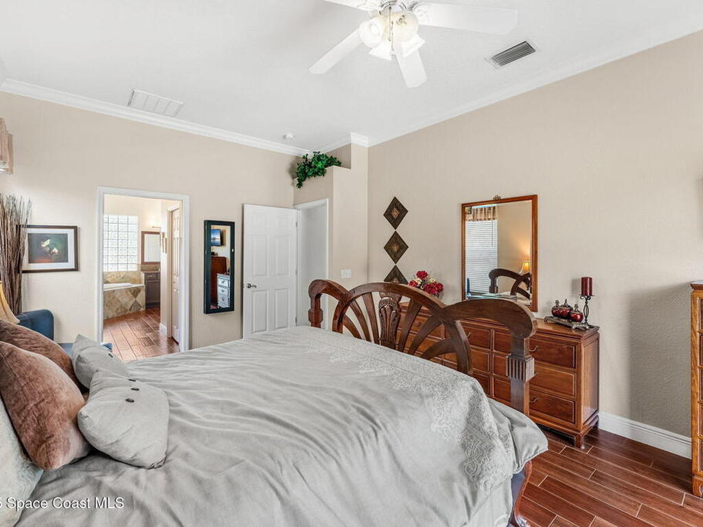 4678 Alamanda Drive, Melbourne, FL 32940