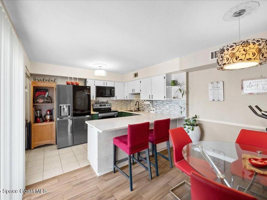 1020 Abada Court, Palm Bay, FL 32905