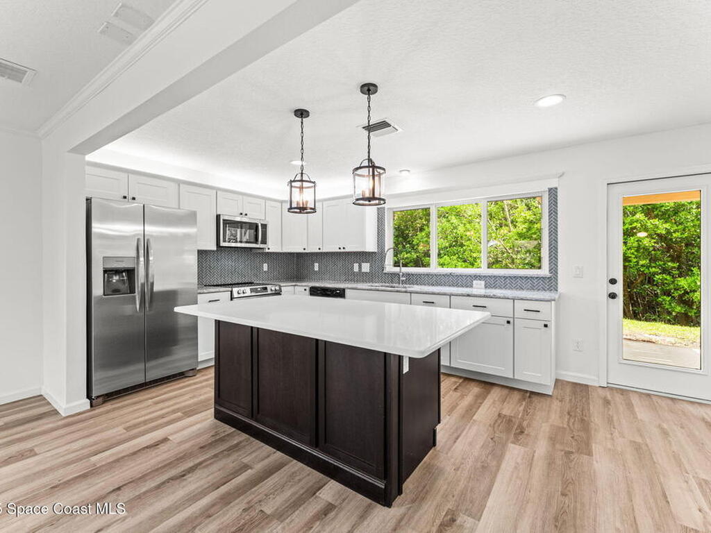 332 Nikomas Way, Melbourne Beach, FL 32951