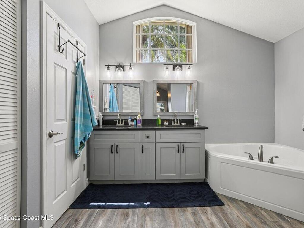 2088 Lionel Drive, Melbourne, FL 32940