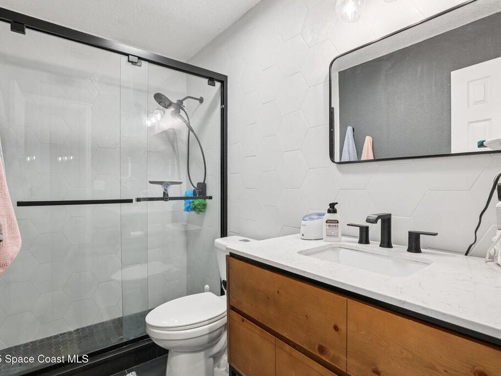 2088 Lionel Drive, Melbourne, FL 32940