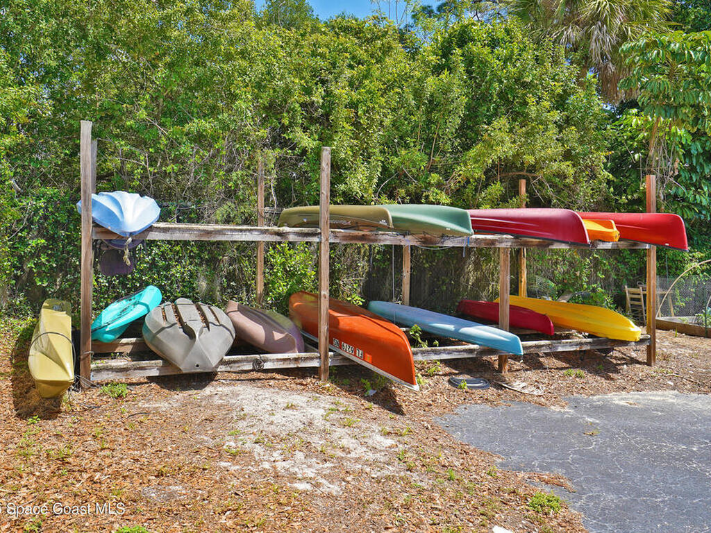 225 S Tropical Trail, Merritt Island, FL 32952