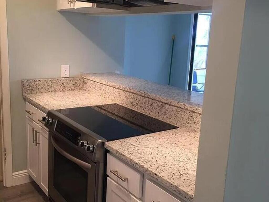 225 S Tropical Trail, Merritt Island, FL 32952