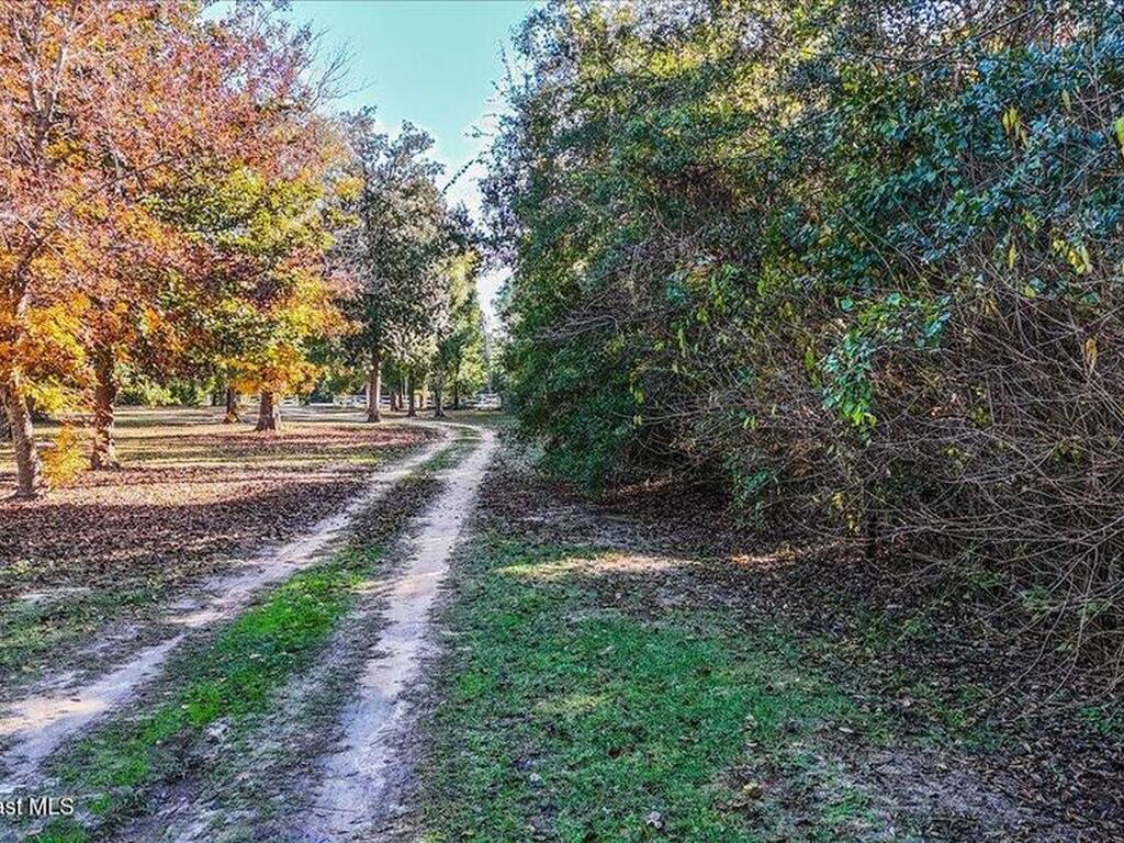 449 S Garcon Point Road, Milton, FL 32583