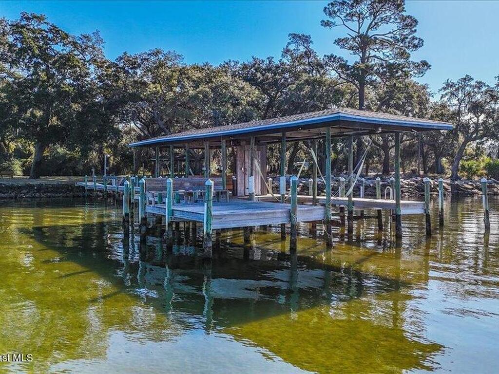 449 S Garcon Point Road, Milton, FL 32583