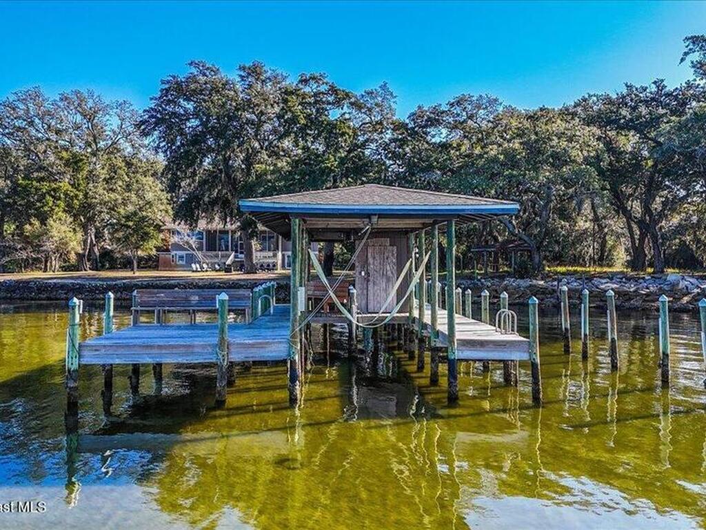 449 S Garcon Point Road, Milton, FL 32583