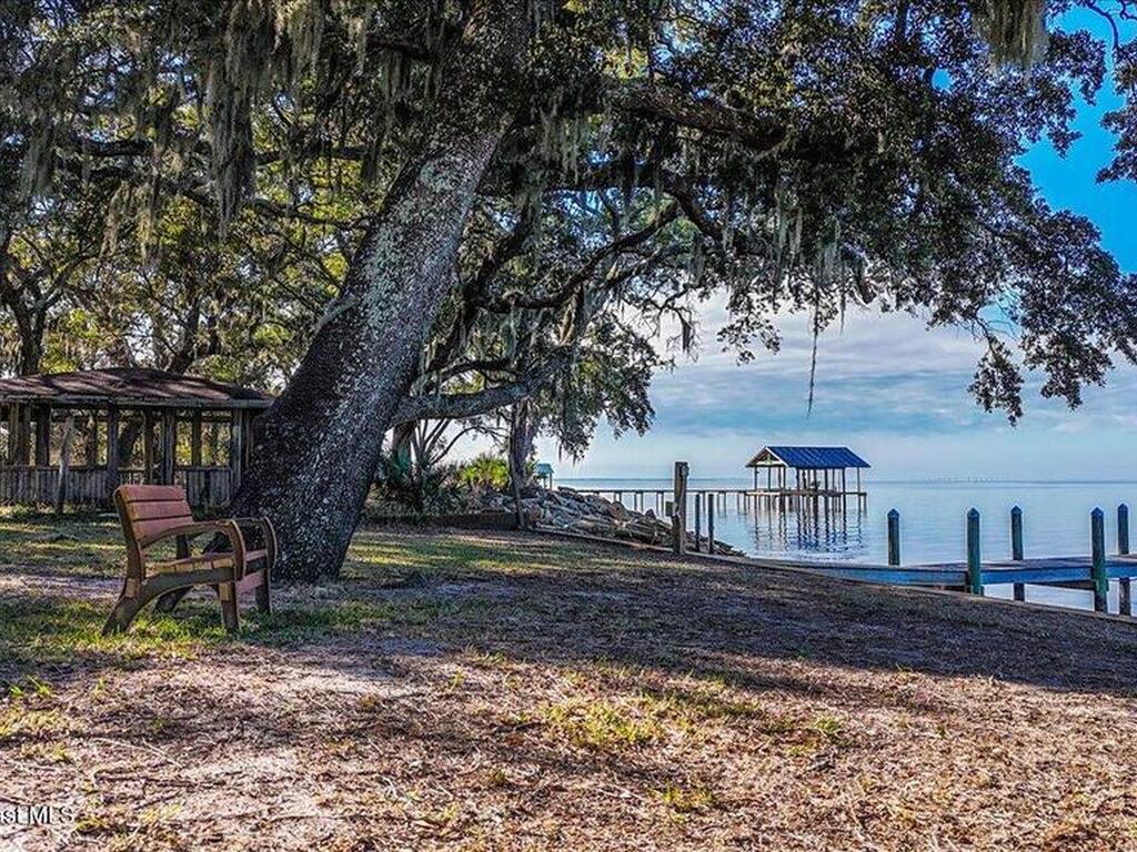 449 S Garcon Point Road, Milton, FL 32583