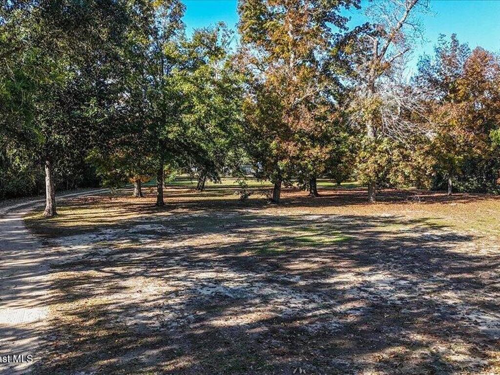 449 S Garcon Point Road, Milton, FL 32583