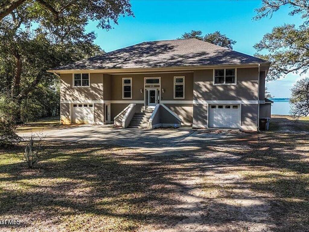 449 S Garcon Point Road, Milton, FL 32583