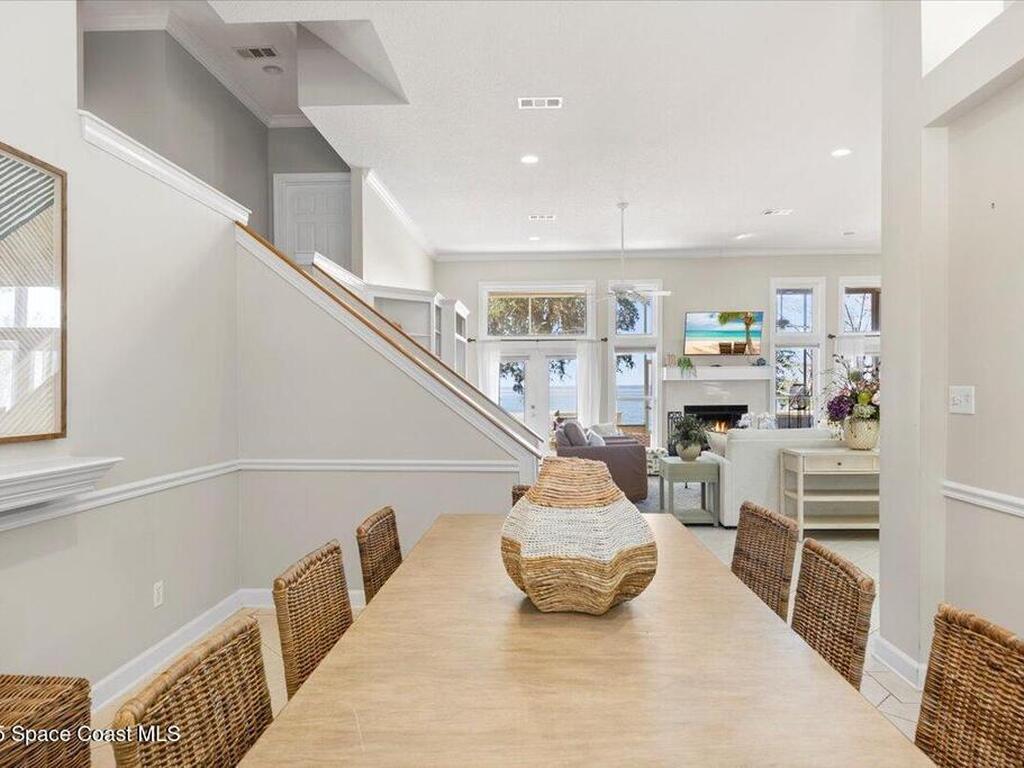 449 S Garcon Point Road, Milton, FL 32583