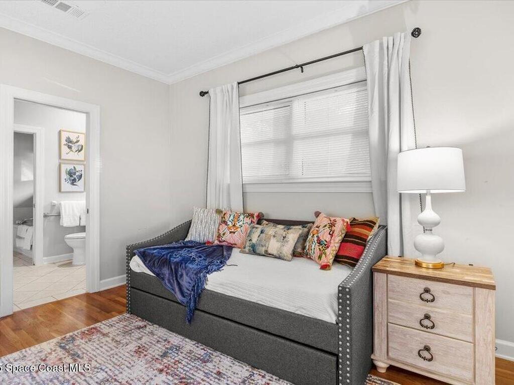 449 S Garcon Point Road, Milton, FL 32583